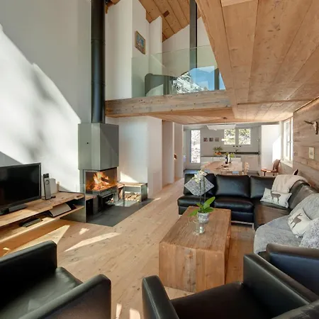 Cozy Chalet צרמט